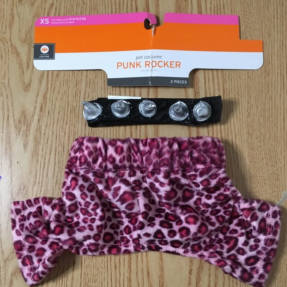 New Doggie🐶 Punk Rocker Costume Size Xs Fits up to 10lbs 8”x11-15” Neck 6-9”
